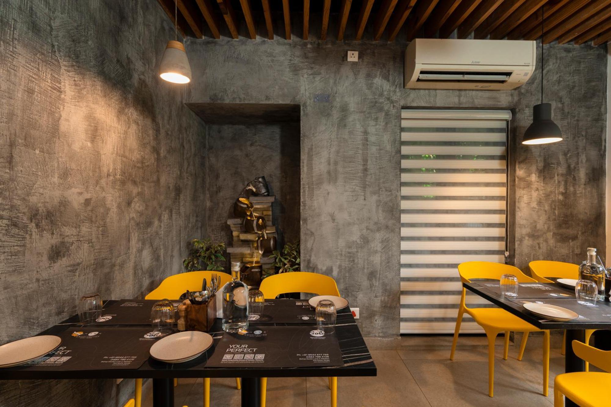 Solo Inn By Hawk Hospitality Kochi Buitenkant foto